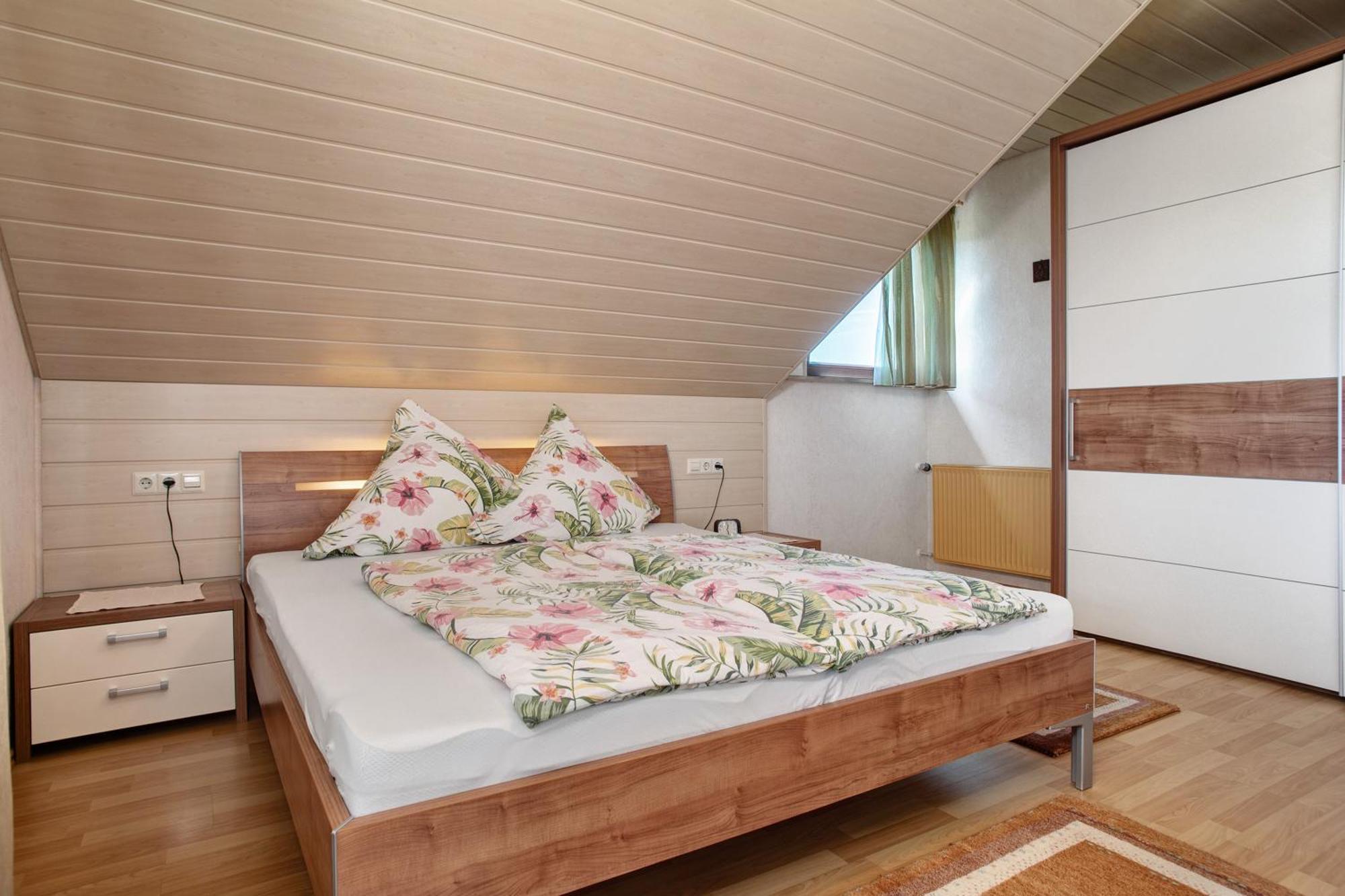 Ferienwohnung Plocher Именстад ам Бодензе Екстериор снимка