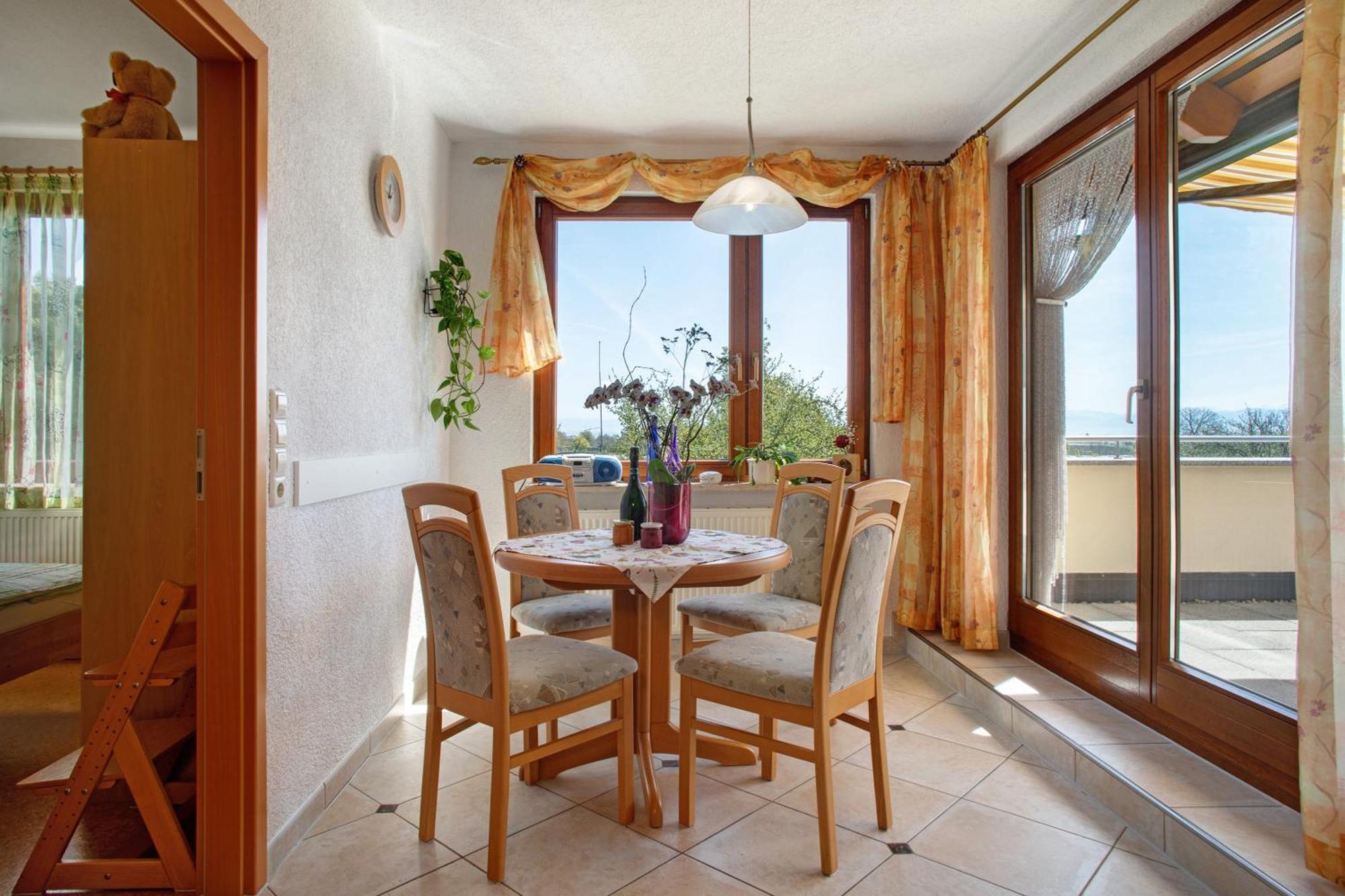 Ferienwohnung Plocher Именстад ам Бодензе Екстериор снимка